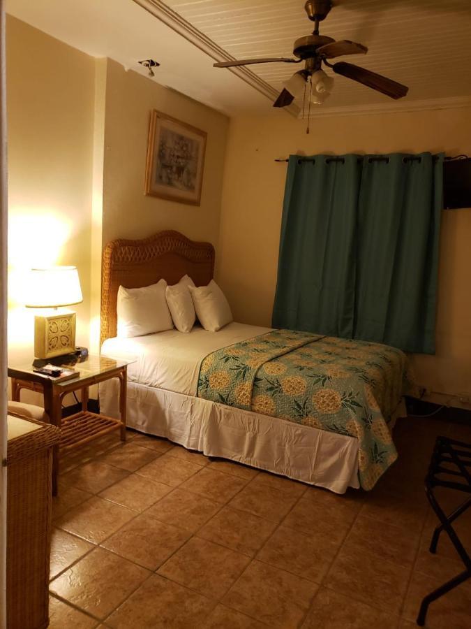 Midtown Guest House Charlotte Amalie Eksteriør bilde
